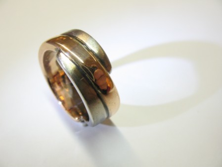 Ring Rot- und Weissgold Ring Rot- und Weissgold